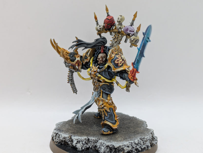 Warhammer 40k: Chaos Space Marines Abaddon the Despoiler (BH033)