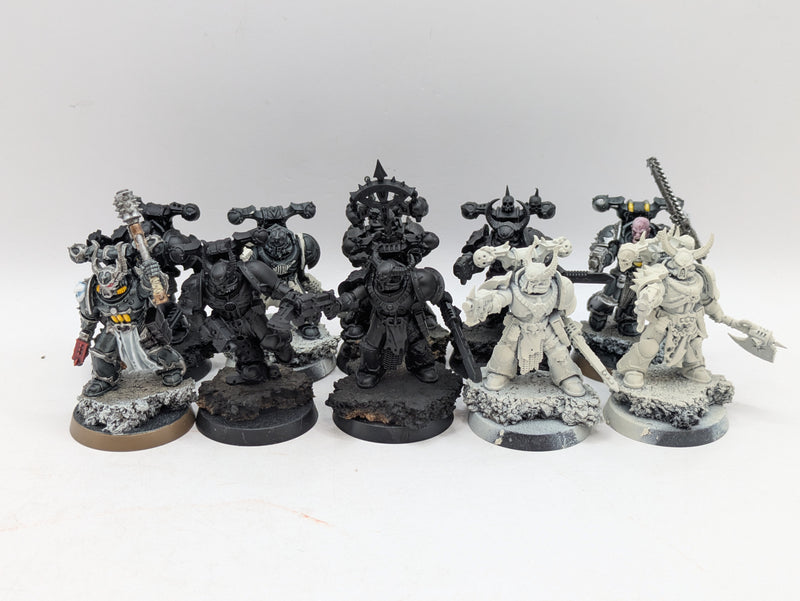 Warhammer 40k: Chaos Space Marines Legionnaries (AZ112)