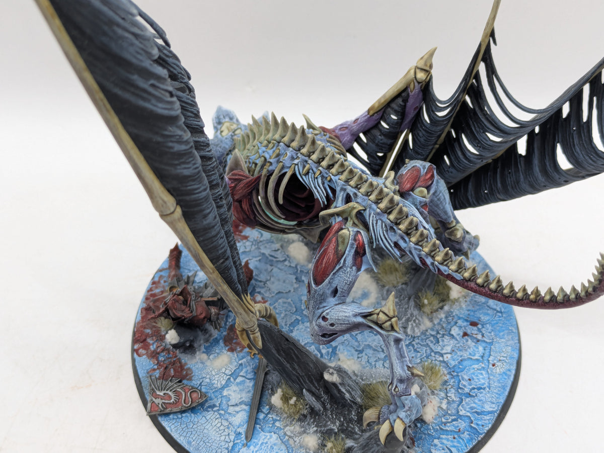 Warhammer Age of Sigmar: Flesh Eater Courts Terrorgheist - Well