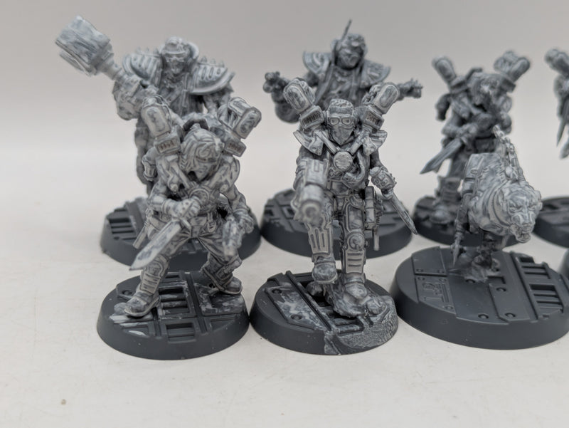 Warhammer Necromunda: Orlock Gang Arms Masters and Wreckers (AA099)