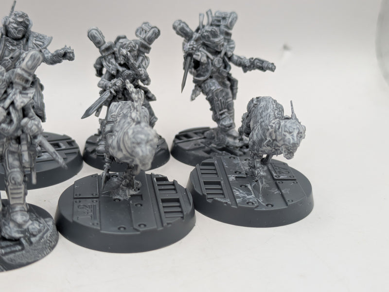 Warhammer Necromunda: Orlock Gang Arms Masters and Wreckers (AA099)