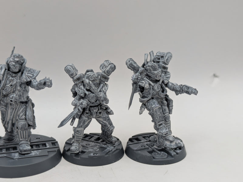 Warhammer Necromunda: Orlock Gang Arms Masters and Wreckers (AA099)