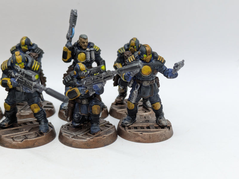Warhammer Necromunda: Palanite Enforcers and Subjugators (AZ250)