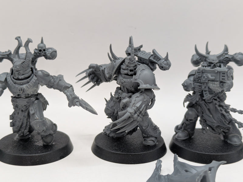 Warhammer 40k: Chaos Space Marines Chosen (AI083)