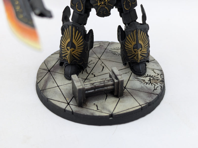 Warhammer 40k: Adeptus Custodes Achillus Dreadnought - Pro Painted (AU062)