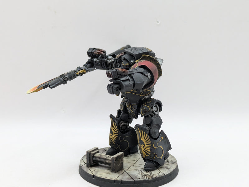 Warhammer 40k: Adeptus Custodes Achillus Dreadnought - Pro Painted (AU062)