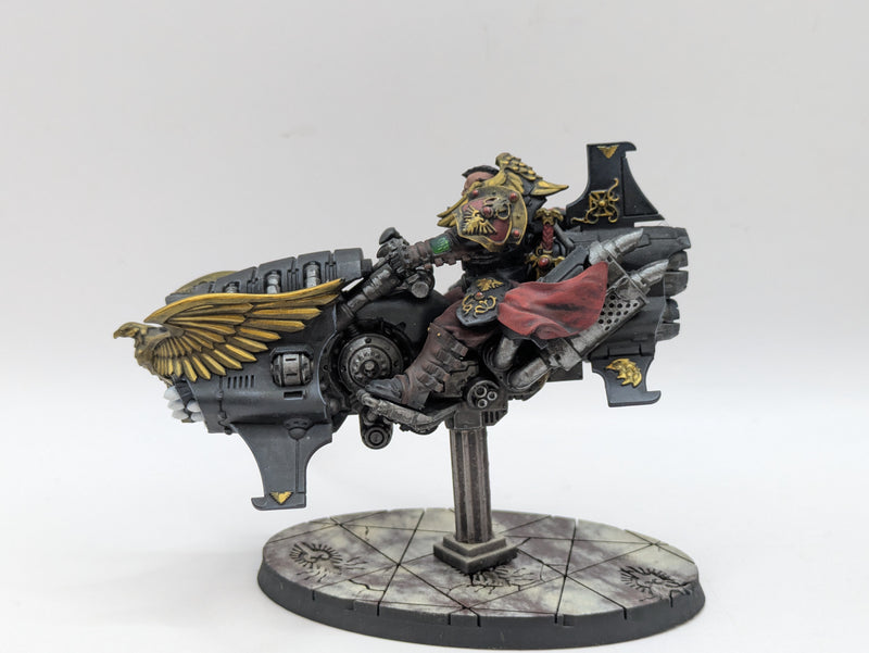 Warhammer 40k: Adeptus Custodes Vertus Praetors - Pro Painted (AR044)