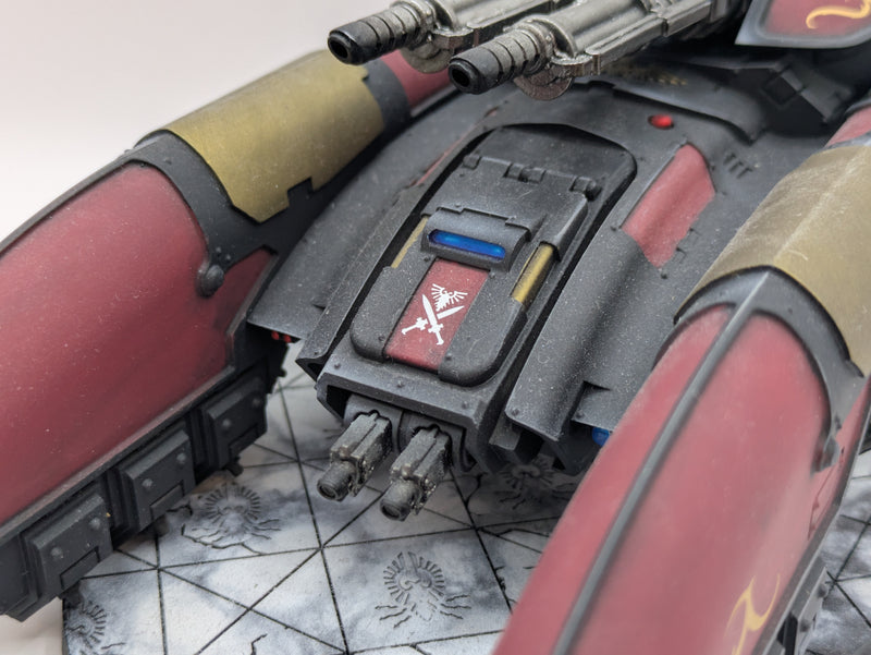 Warhammer 40k: Adeptus Custodes Caladius Grav-Tank - Pro Painted (AX075)