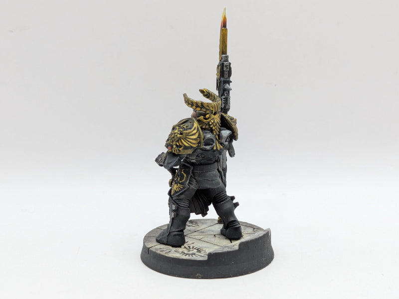 Warhammer 40k: Adeptus Custodes Valerian and Aleya - Pro Painted (AD072)