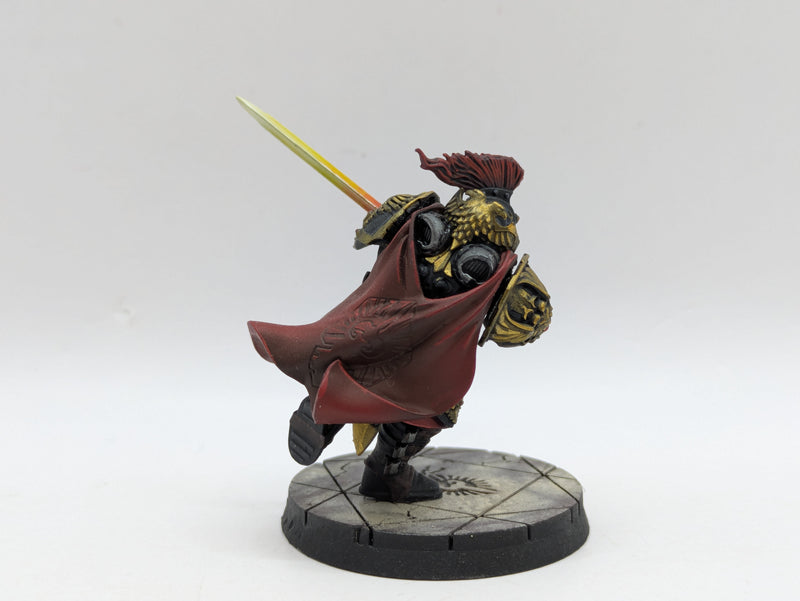 Warhammer 40k: Adeptus Custodes Blade Champion - Pro Painted (BA030)