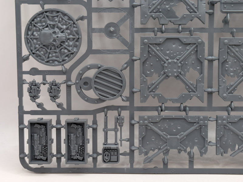 Warhammer Necromunda: Hive War Zone Mortalis Barricades, Crates and Objective Markers (SPRUE0275)