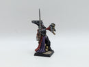Warhammer The Old World/Fantasy: Vampire Counts Female Finecast Vampire Lord (AW169)