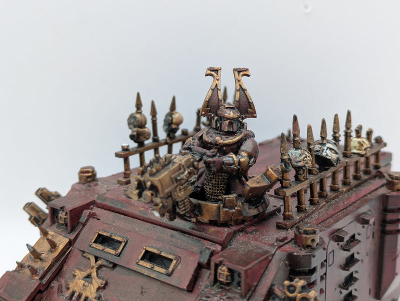 Warhammer 40k: World Eaters Rhino (AR001)