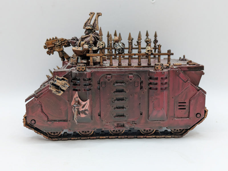 Warhammer 40k: World Eaters Rhino (AR001)