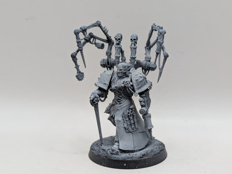 Warhammer 40k: Chaos Space Marines Fabius Bile (BA030)