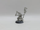 Warhammer The Old World/Fantasy: Lizardmen Skink Priest (BH136)