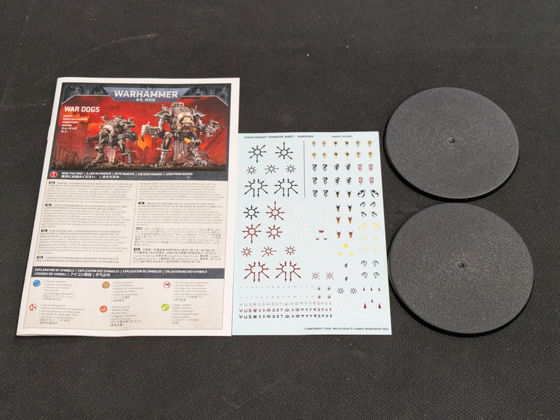 Warhammer 40k: Chaos Knights Chaos Wardogs (BB364)