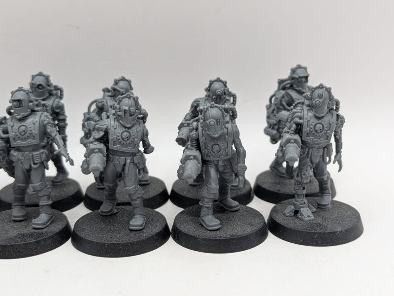 Warhammer Horus Heresy: Mechanicum Tech Thralls Covenant (BH146)