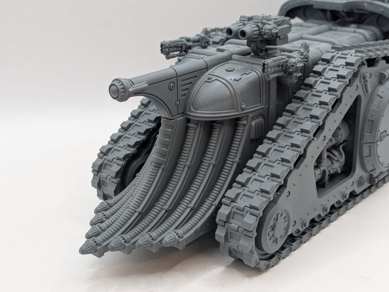 Warhammer Horus Heresy: Mechanicum Triaros Armoured Conveyor (AX090)