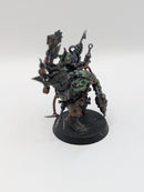 Warhammer 40k Orks Painboy - Painted BC103