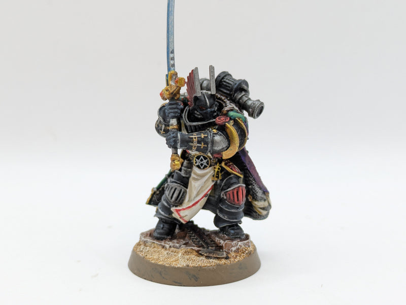 Warhammer Horus Heresy: Space Marines Dark Angels Corswain, Paladin of the Ninth Order - Well Painted (AW043)