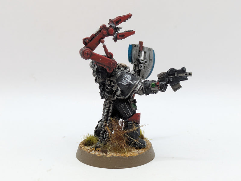 Warhammer Horus Heresy: Space Marines Dark Angels MKIII Techmarine - Well Painted (BH114)