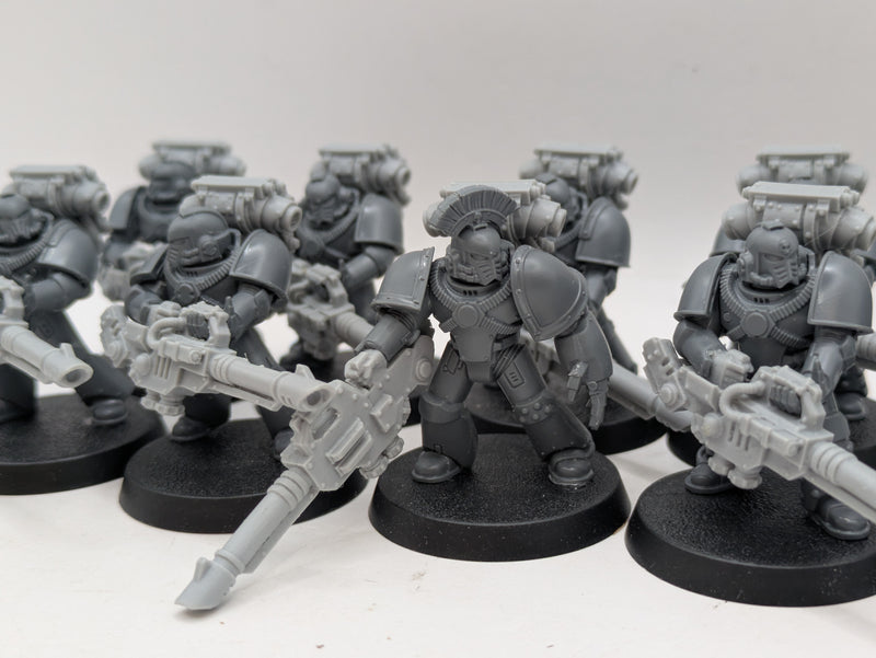 Warhammer Horus Heresy: Space Marines Heavy Support Squad Ryza Pattern lascannons (AL039)