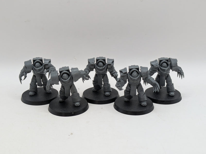 Warhammer Horus Heresy: Space Marines Cataphractii Terminators (AO032)