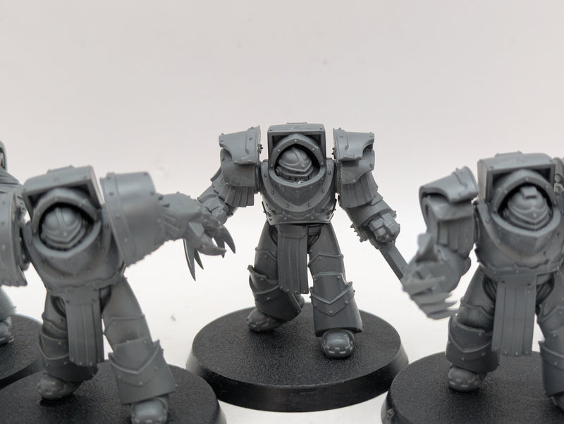 Warhammer Horus Heresy: Space Marines Cataphractii Terminators (AO032)