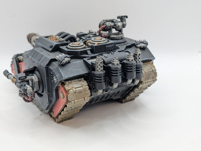 Warhammer Horus Heresy: Space Marines Dark Angels Sicaran Venator - Well Painted (AR056)