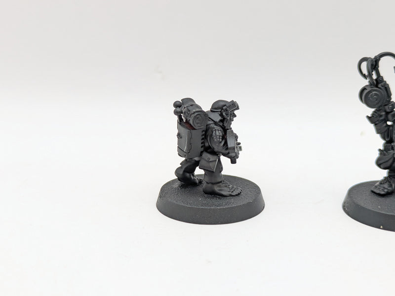 Warhammer 40k: Blackstone Fortresss Ratling Twin Rein and Raus (BJ014)