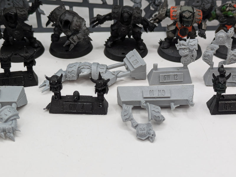 Warhammer Blood Bowl: Orc Team with Forgeworld Upgrades (BF036)