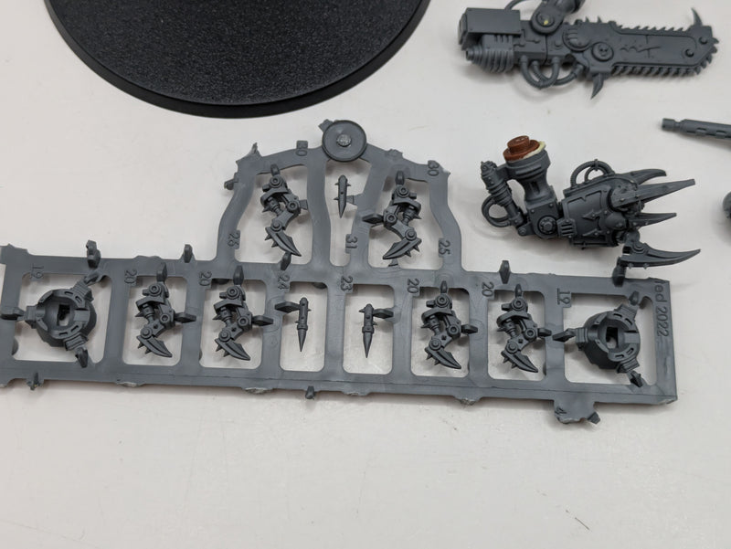 Warhammer 40k: Chaos Knights Wardogs (AC070)