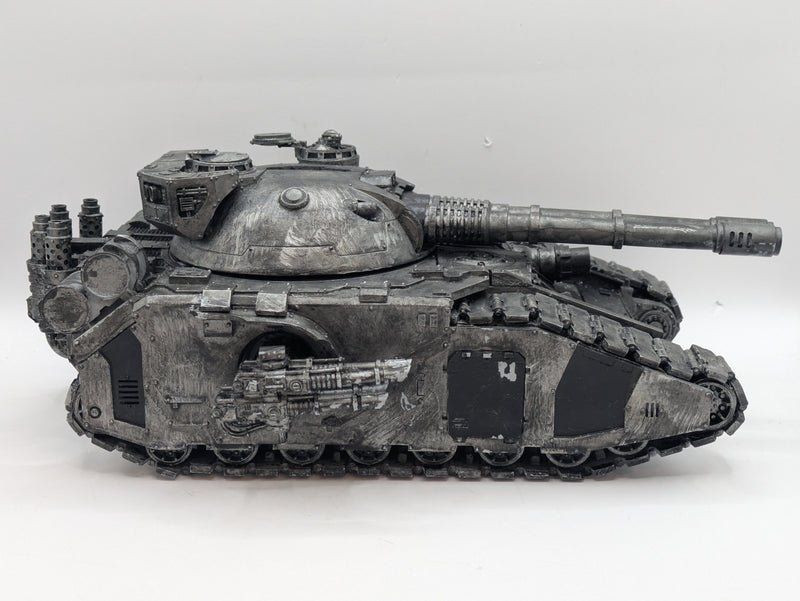 Warhammer Horus Heresy: Space Marine Resin Fellblade (AU039)