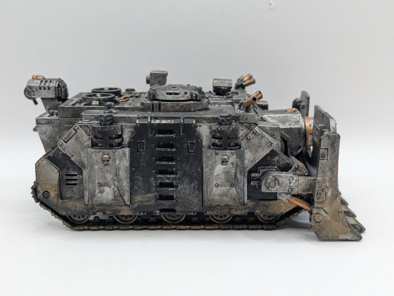 Warhammer 40k: Chaos Space Marines Iron Warriors Vindicator (AI003)