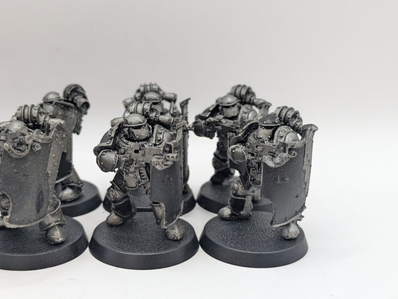 Warhammer Horus Heresy: Space Marine Iron Warriors Breachers (AW192)