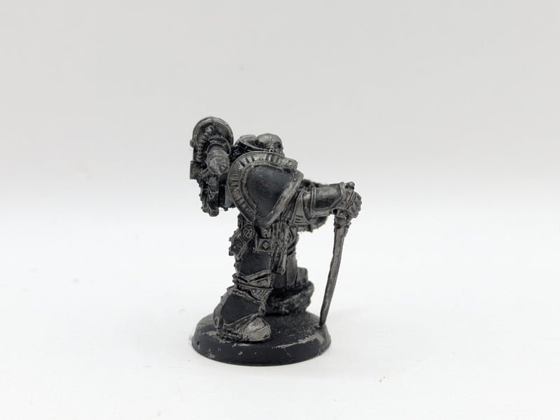 Warhammer Horus Heresy: Space Marine Forge World Legion Centurion (AZ088)