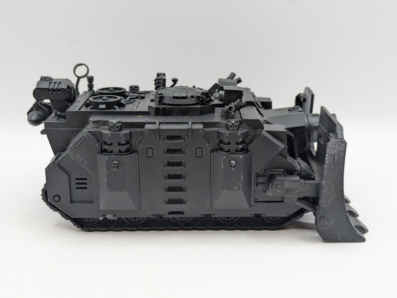 Warhammer 40k: Chaos Space Mairnes Iron Warriors Vindicator (BI164)