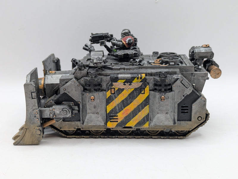 Warhammer 40k: Chaos Space Mairnes Iron Warriors Vindicator (BI217)