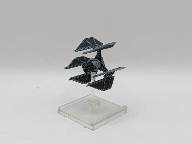 Star Wars X-Wing Miniatures Game: TIE Defender (BA141)