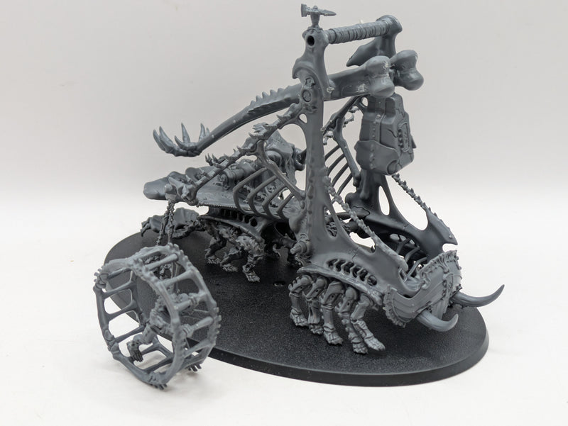 Warhammer Age of Sigmar: Ossiarch Bonereapers Mortek Crawler (BF056)