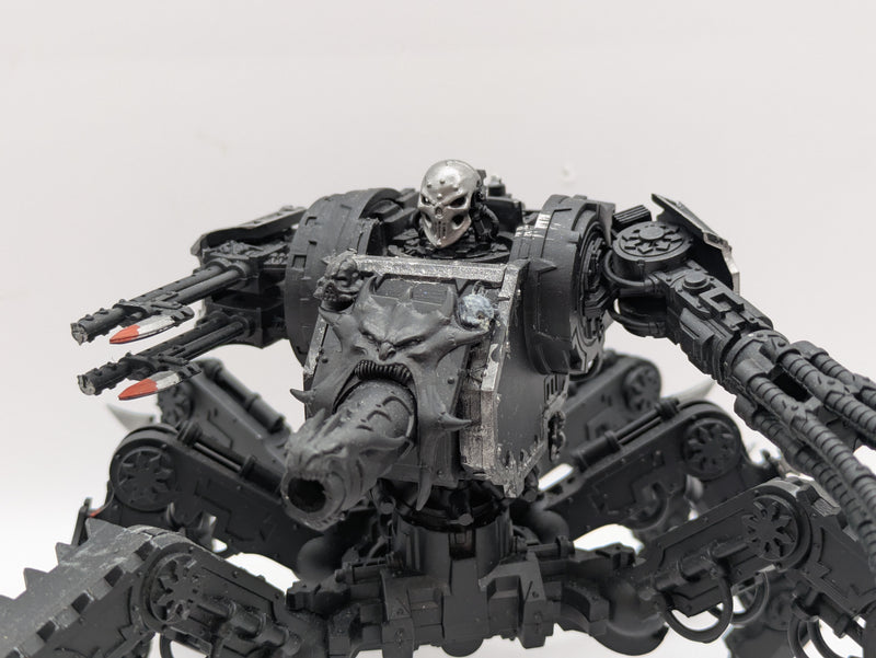 Warhammer 40k: Chaos Space Marine Defiler (AX075)