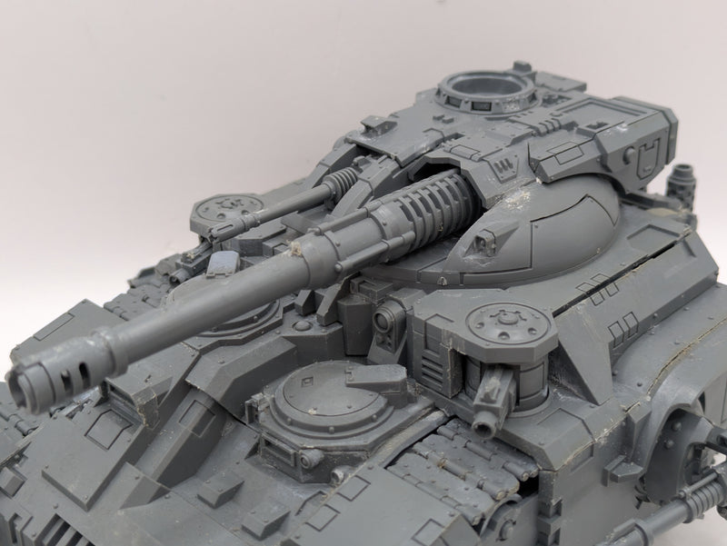 Warhammer Horus Heresy: Space Marine Kratos Heavy Assault Tank (AX084)