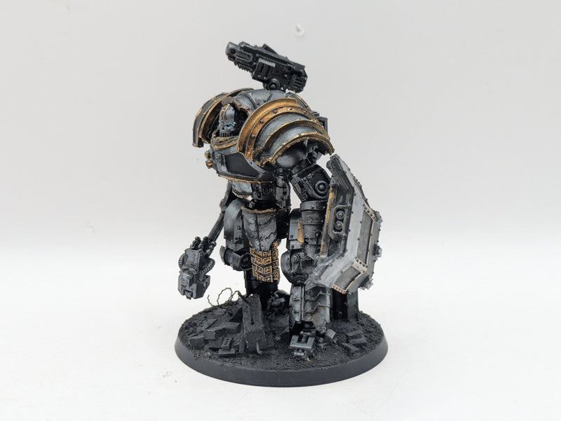 Warhammer Horus Heresy: Space Marine Iron Warriors Iron Circle Domitar-Terrum (AW052)