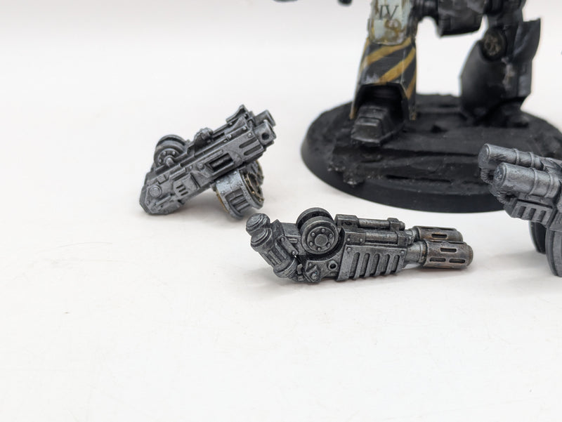 Warhammer Horus Heresy: Space Marine Iron Warriors Contemptor Dreadnought (AE076)