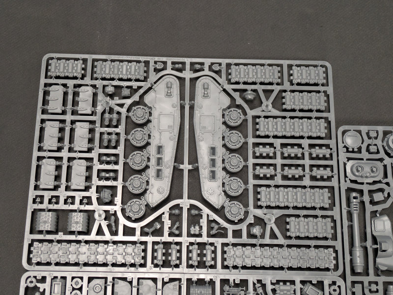 Warhammer 40k: Astra Militarum Rogal Dorn Battle Tank (BB458)