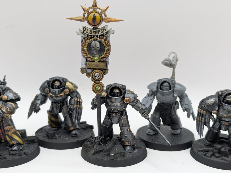 Warhammer Horus Heresy: Space Marine Terminator Command Squad (AA167)