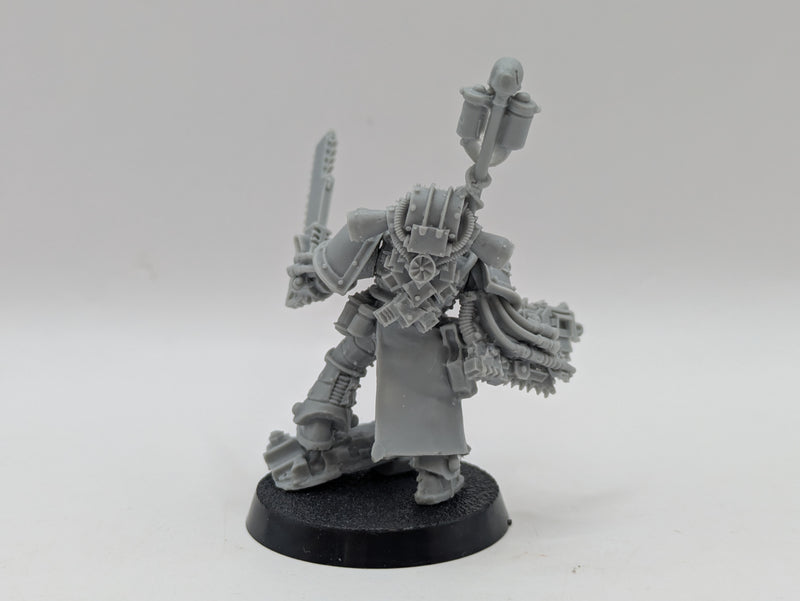 Warhammer Horus Heresy: Space Marine MKIII Apothecary (AZ221)