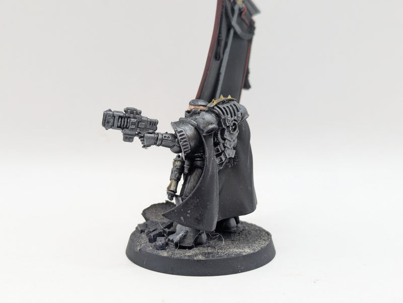 Warhammer Horus Heresy: Space Marine Iron Warriors Standard Bearer (AI148)