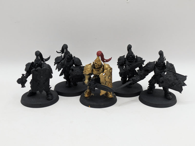 Warhammer 40k: Adeptus Custodes Custodian Guard (BA098)